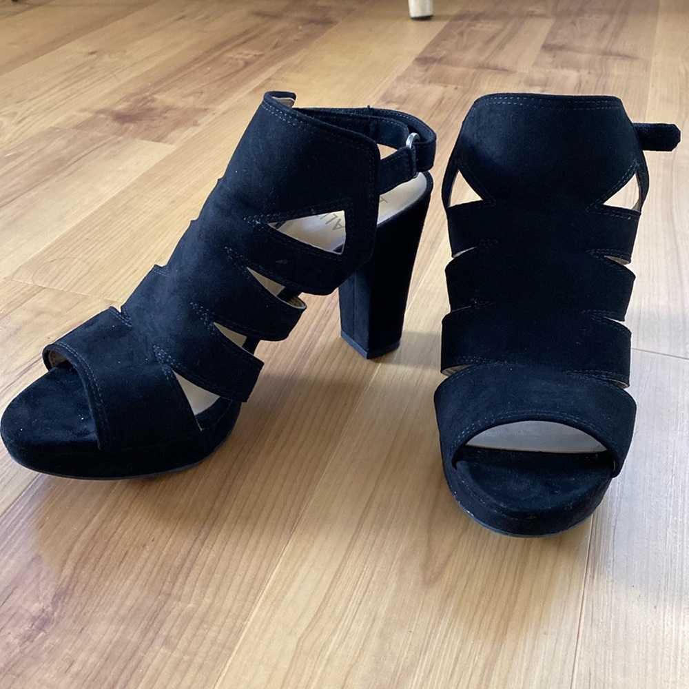 Naturalizer Etta heeled sandal, black, women’s 9, excellent/like new condition